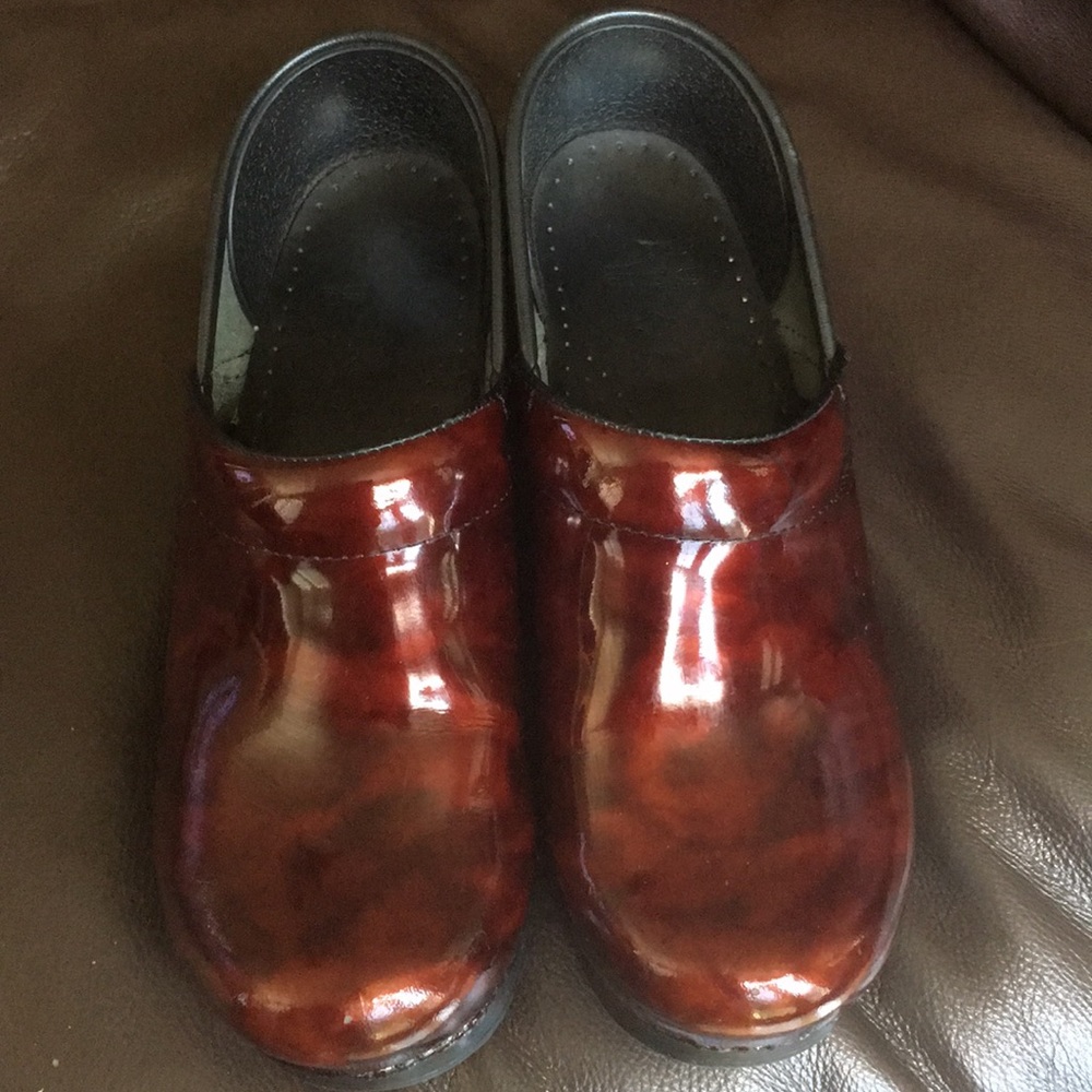 DANSKO  Leather CLOGS